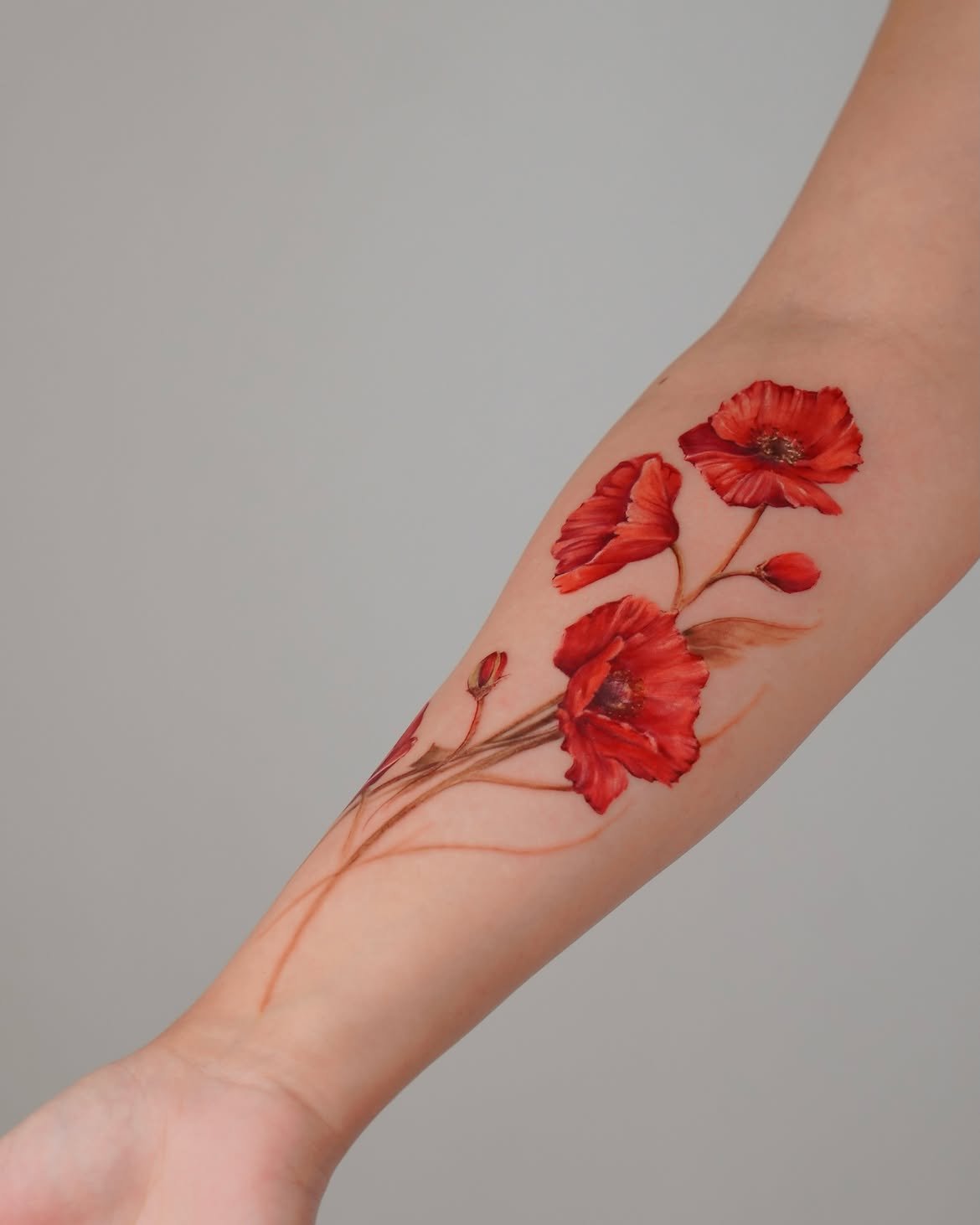 Tatuaje floral en Barcelona - Circa Tattoo BCN
