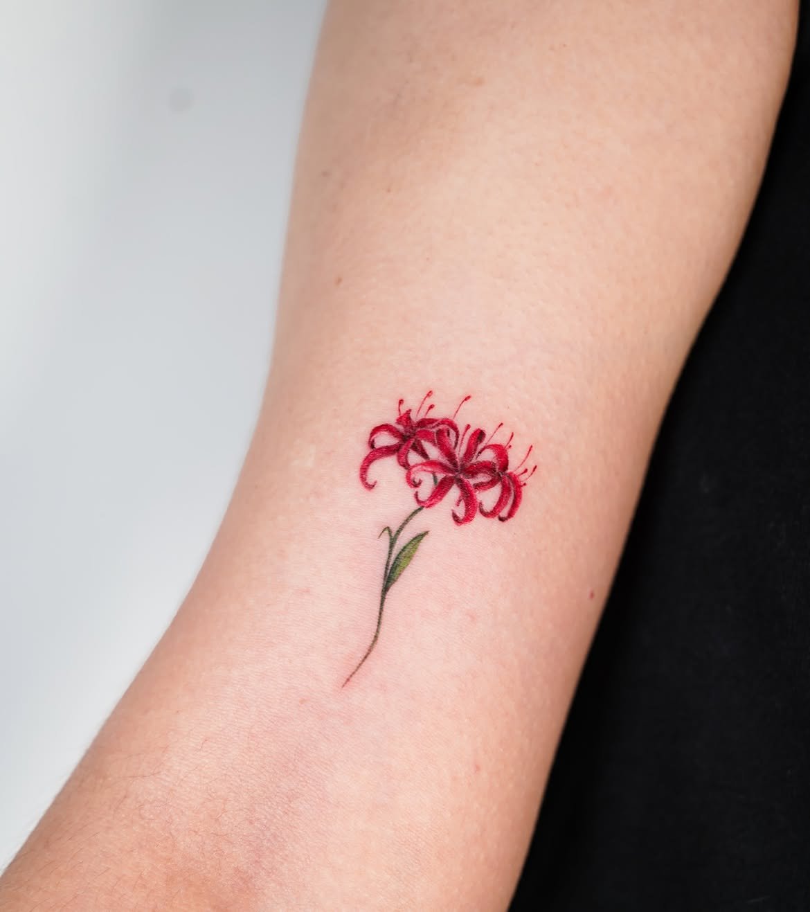 Tatuaje floral en Barcelona - Circa Tattoo BCN